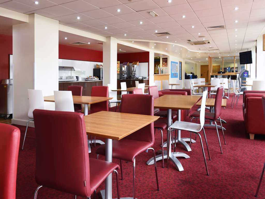 Travelodge London City Airport 餐厅 照片